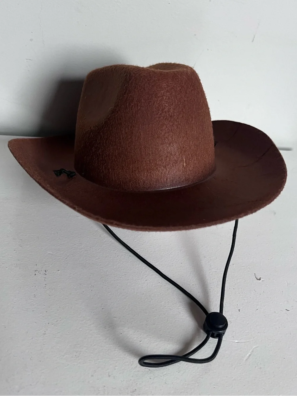 Small Brown Felt Cowboy Hat for Dog, Cat, Pet Costume w Adjustable Chin Cord